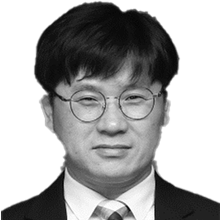Min-Gi Cho